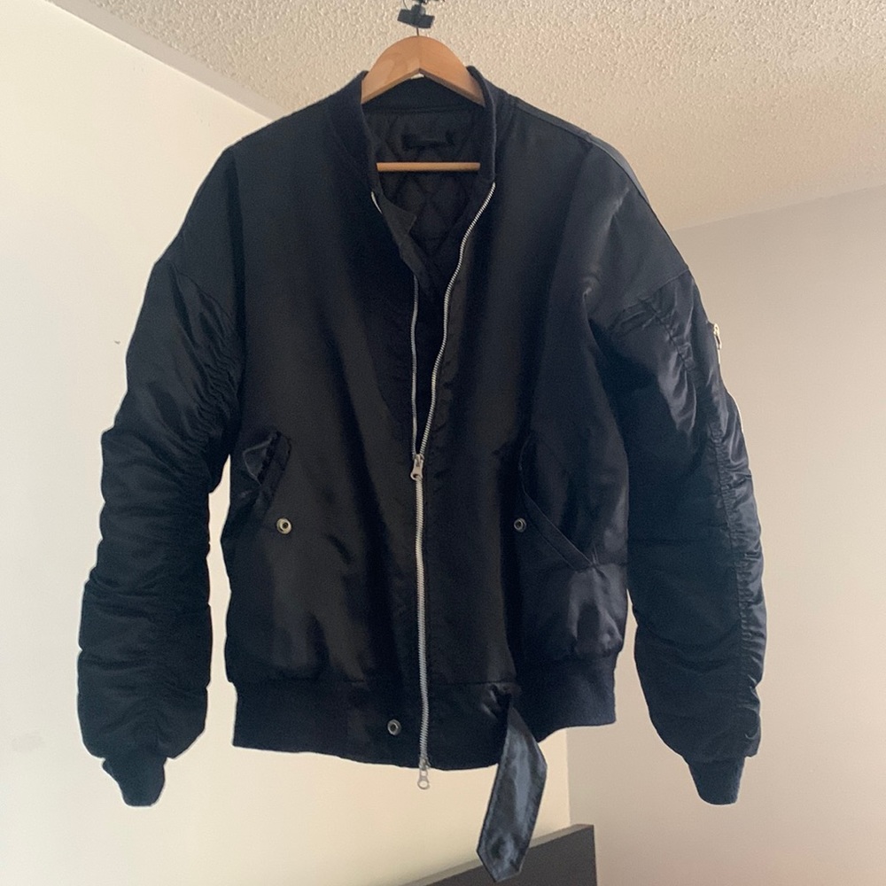 Satin bomber oversized bomber (medium)